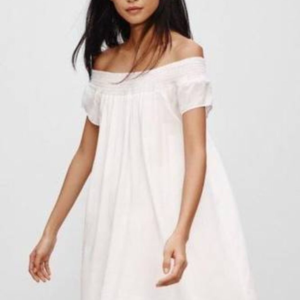 Aritzia Talula Horatio Off the Shoulder Dress- White, Size XS